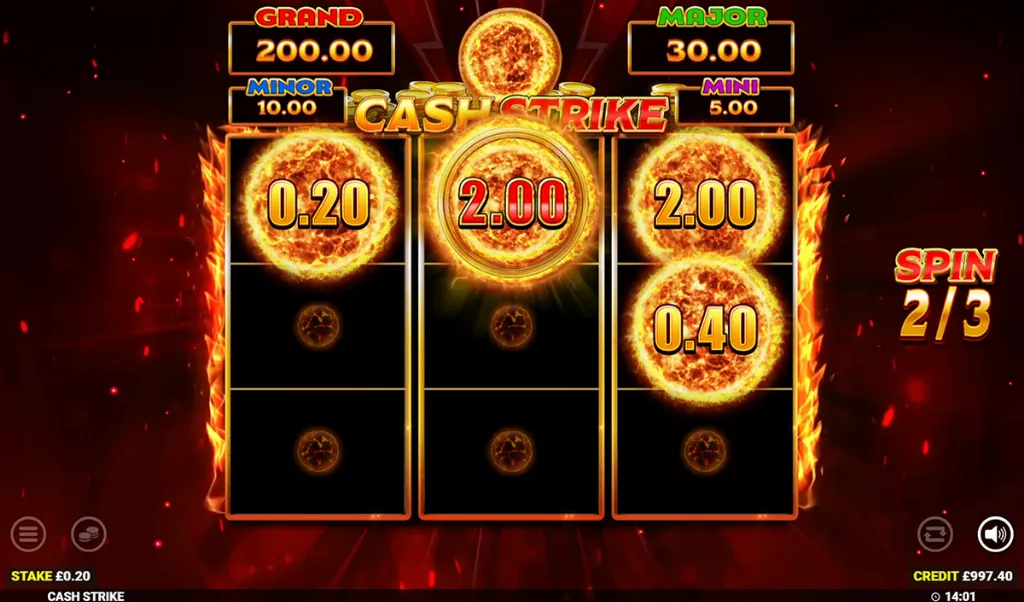 Cash Strike - Game Screenshot with bonus display.