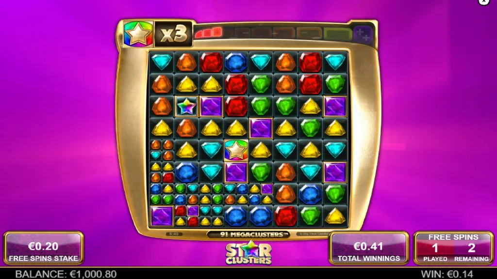 StarClusters Megaclusters free spins round with a cluster of bright gems and a 3x multiplier active.