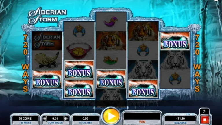 Siberian Storm slot reels with multiple bonus eye symbols triggering the free spins feature.
