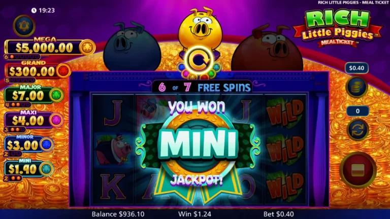 Rich Little Piggies - Game screenshot with jackpot win.